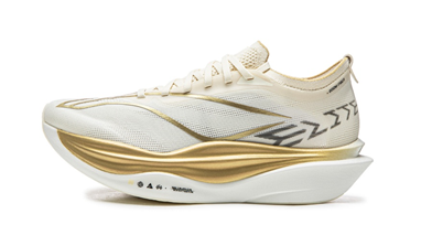 Соревновательные беговые кроссовки Li-Ning Feidian 6 Elite.